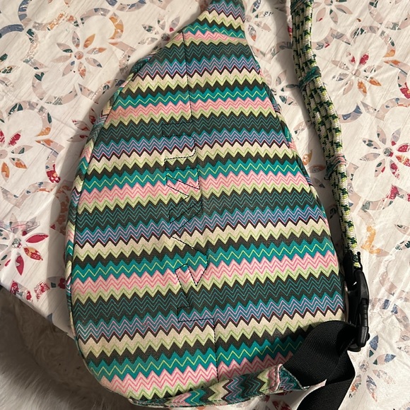 KAVU backpack. - Picture 7 of 9